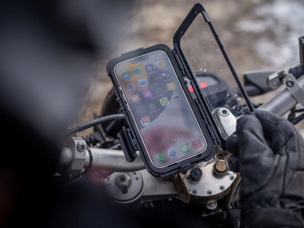 Najlepsze Etui na Telefon dla Motocyklistów: Ochrona i Funkcjonalność w Jednym